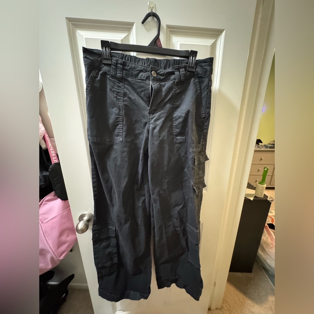 wild fable Black women's Cargo Pants — Relaxed Utility Fit